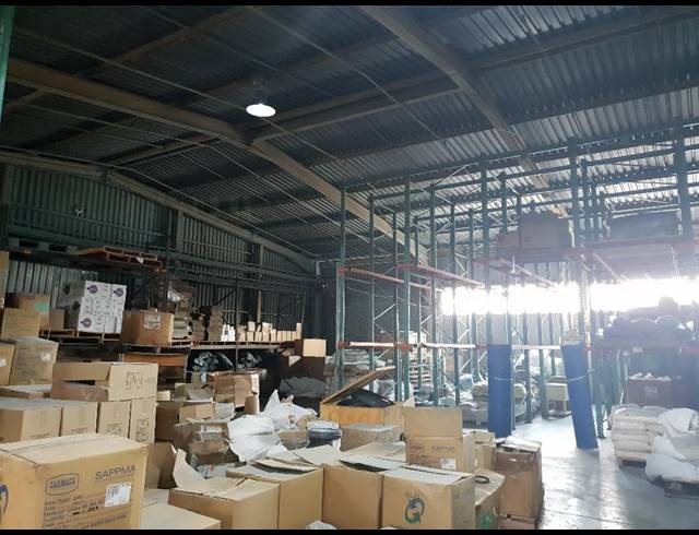 13,000M² WAREHOUSE TO LET IN ROODEKOP